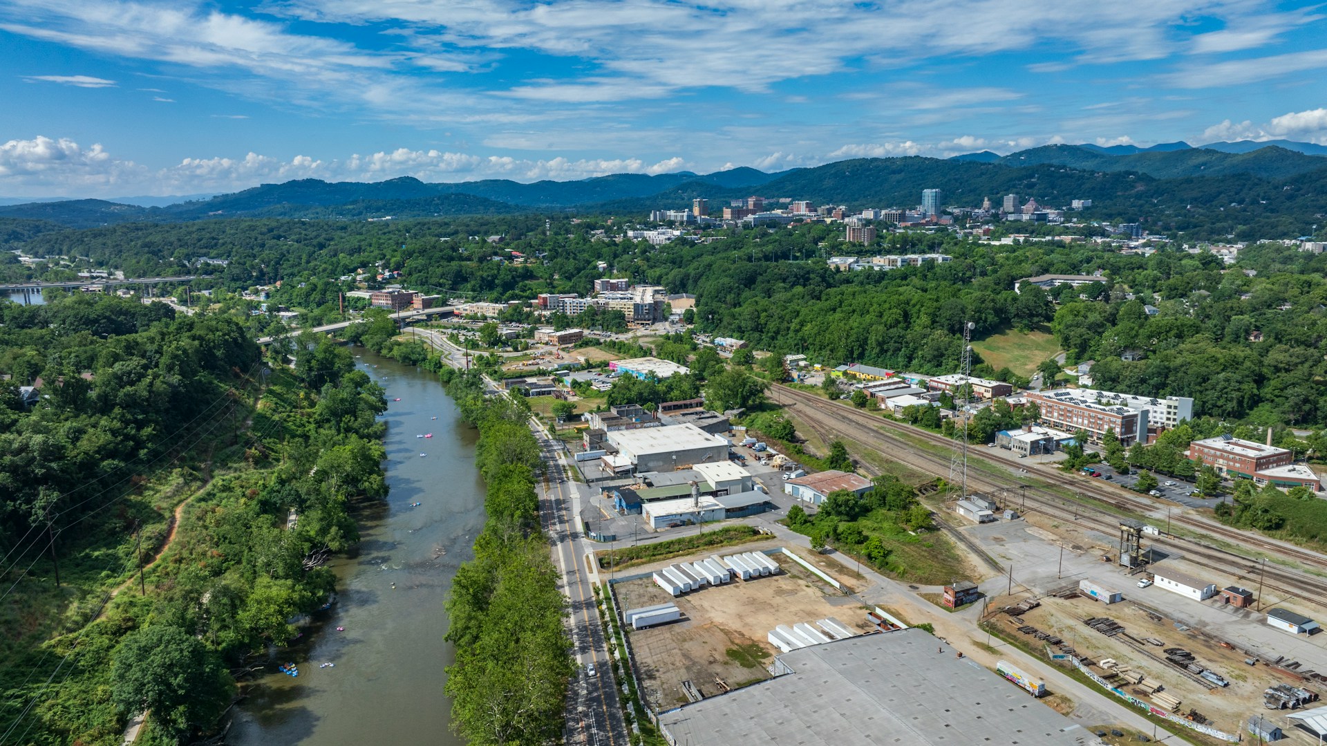 Blue Ridge Mountains aerial view near Asheville, North Carolina